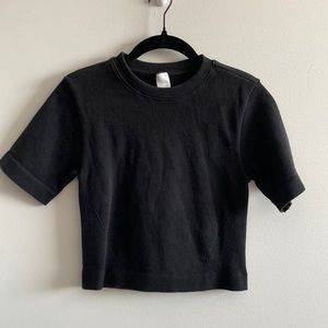 Everlane The Seamless Tee